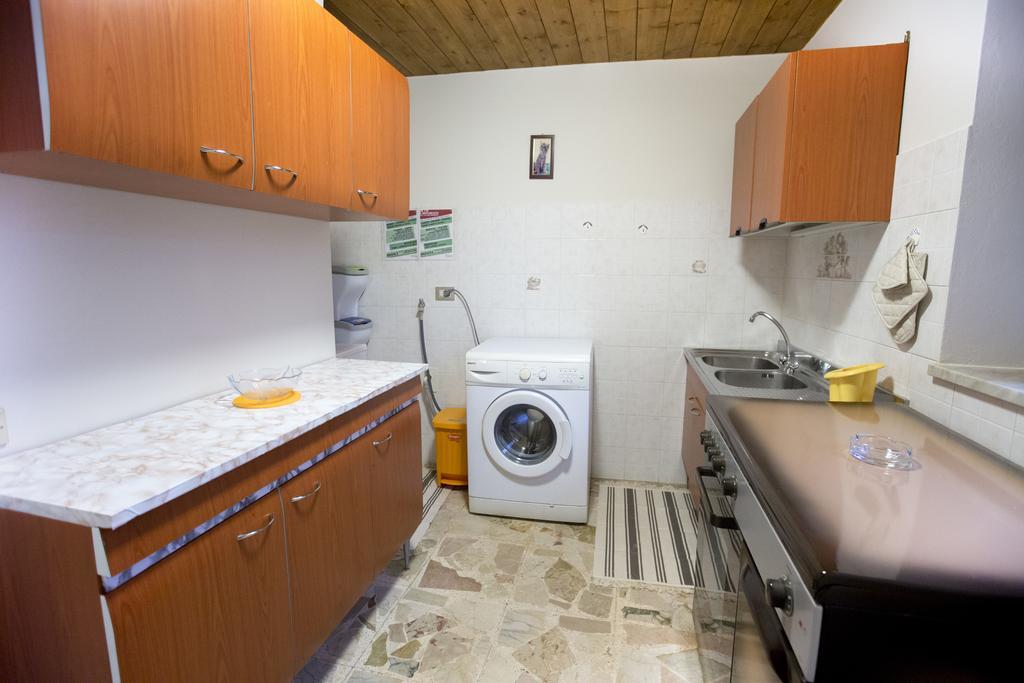Casa Catherine تْشيفالو المظهر الخارجي الصورة